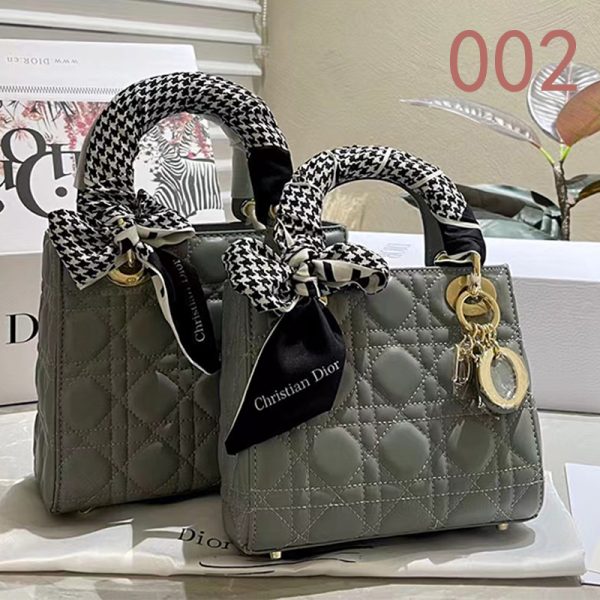 Dior Lady Bag Diana Three/Four Grids - Image 3