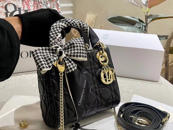 Dior Lady Bag Diana Three/Four Grids - Image 9