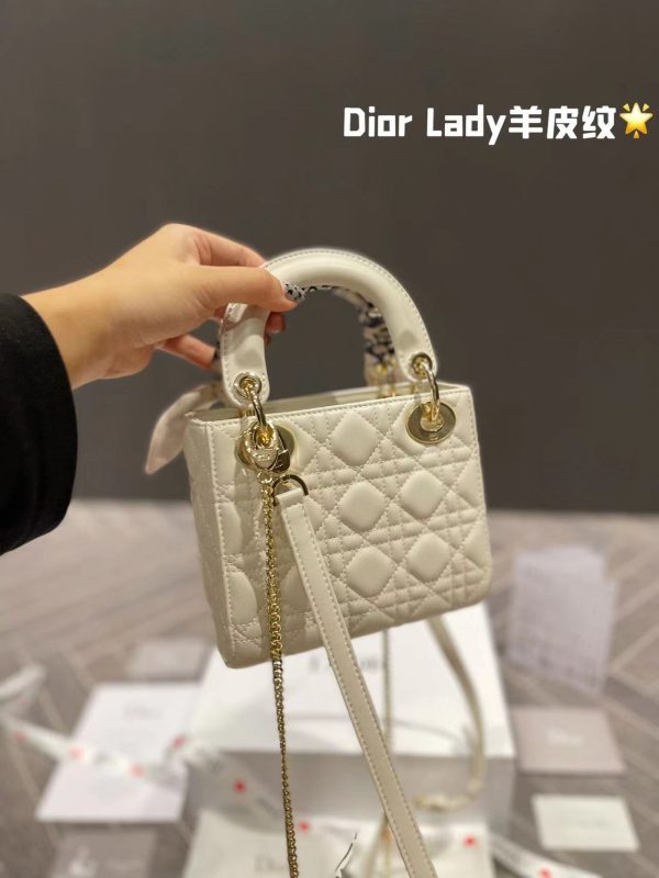 Dior lady bag white - Image 3