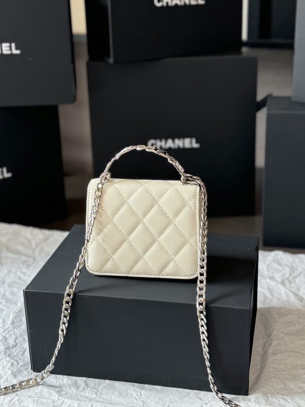 Chanel 22s handbag 13*10cm white 240401bag1st - Image 8