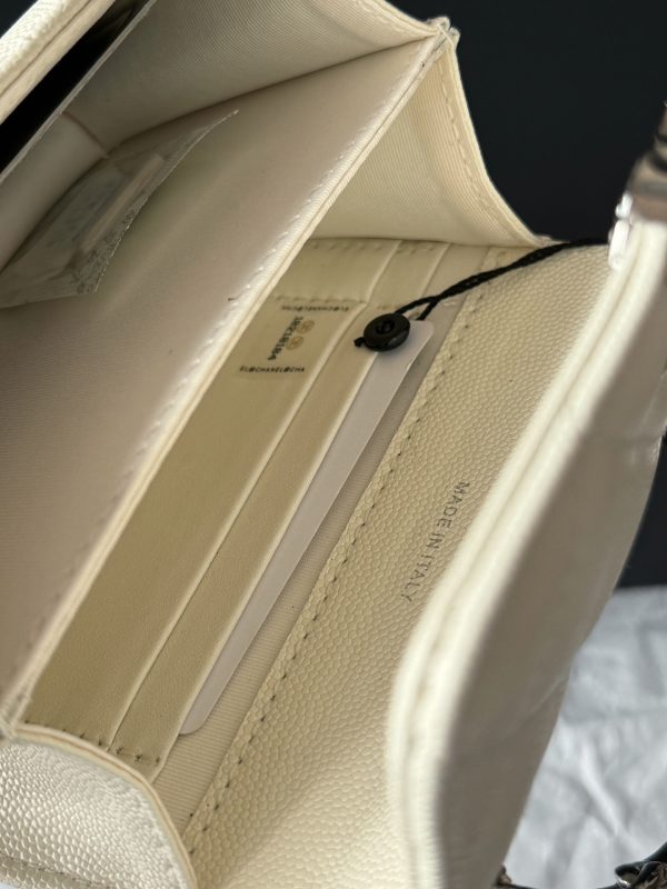 Chanel 22s handbag 13*10cm white 240401bag1st - Image 9