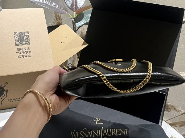 Saint Laurent cowhide metal label armpit bag 24*14cm black - Image 7