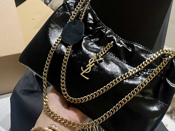 Saint Laurent cowhide metal label armpit bag 24*14cm black - Image 8