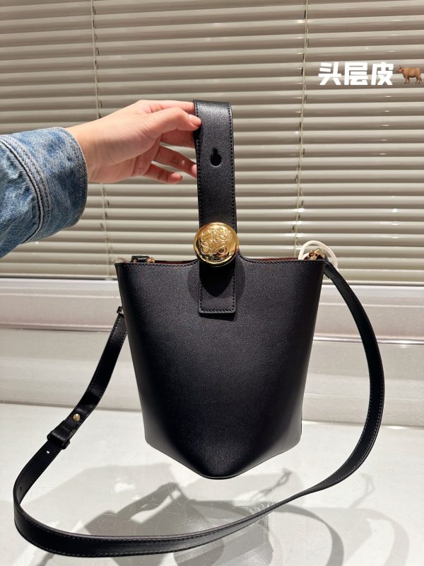Loewe cowhide metal buckle bucket bag 22*20cm  black - Image 5