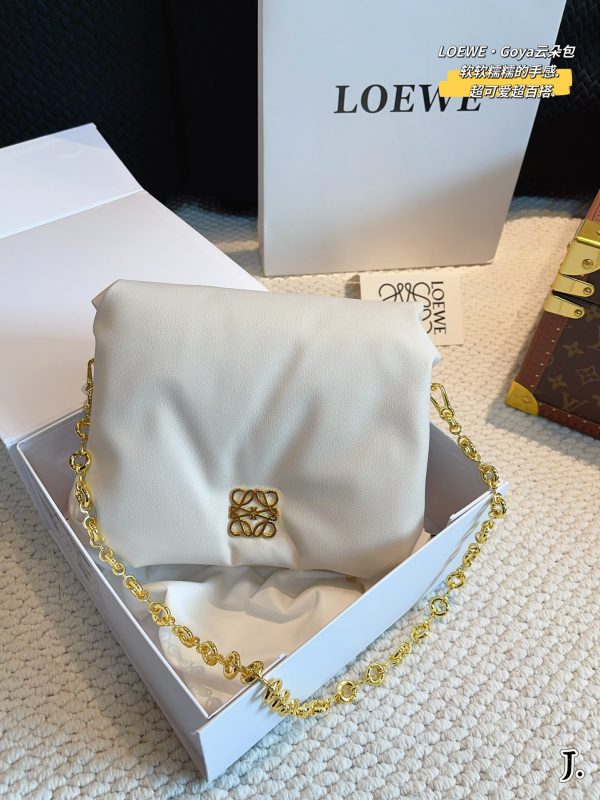 Loewe metal logo cloud bag 23*8*18cm white