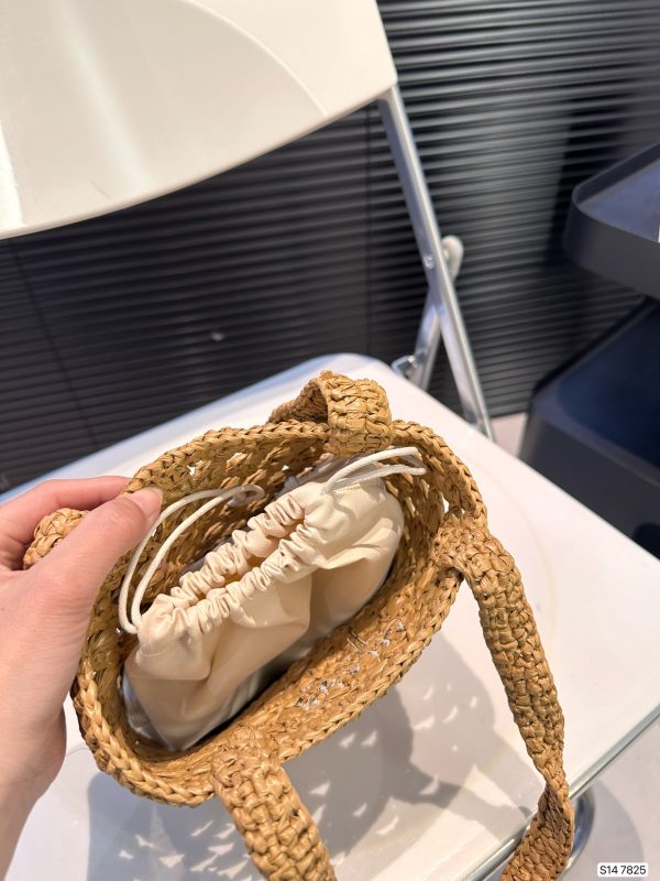 Prada woven tote bag 17*18cm brown - Image 9