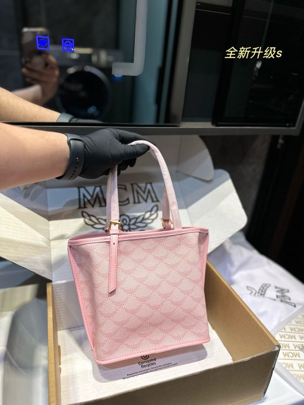 MCM canvas tote bag 21*12*20cm pink - Image 5