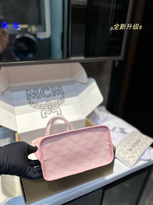 MCM canvas tote bag 21*12*20cm pink - Image 6