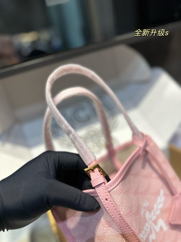 MCM canvas tote bag 21*12*20cm pink - Image 8