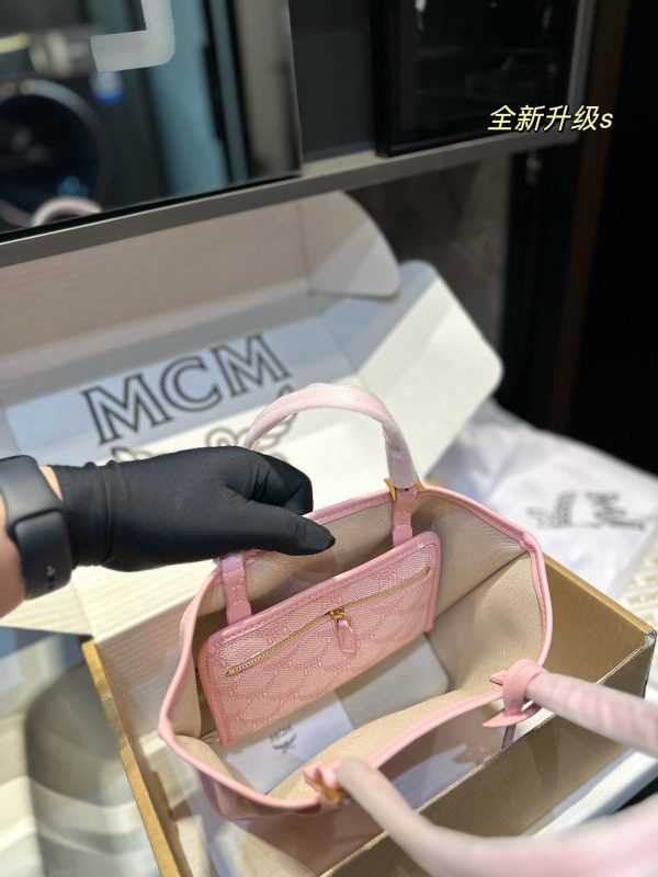 MCM canvas tote bag 21*12*20cm pink - Image 9