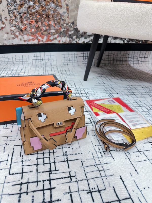 FF001 Hermès Kelly Doll Mosaic Bag,551168, Gift Box, Dimensions: 19 x 13 cm - Image 4