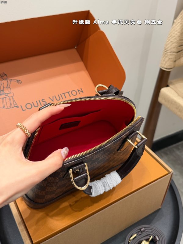 GJPJ001 LV ALMA monogram shell handbag with box. Dimensions: 25*20cm - Image 2