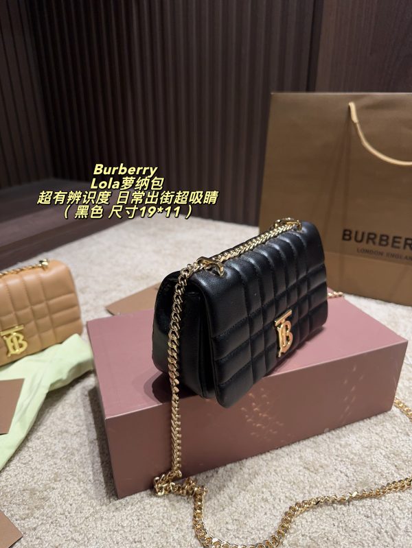FF001 Burberry Lola bag, size 19*11cm, comes with box. - Image 8