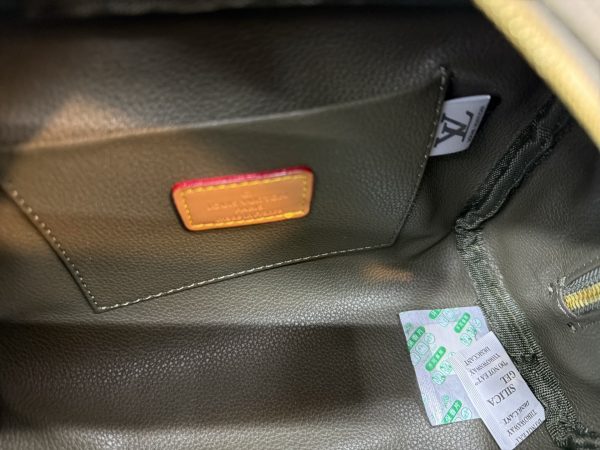 XX001 LV Louis Vuitton Dopp kit studded print toiletry bag with box Size 12 x 22cm - Image 9