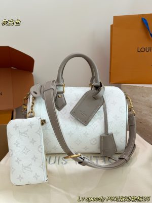 XX001 LV Speedy P9 handbag with box; hardware and animal emblem match the authentic version; crafted from calfskin; size: 25cm.